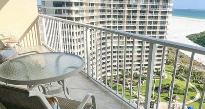 Marco Updated Beach Front Condo, 2Br 2Ba, 1605 - T4, Pool, Beach & Ocean Views