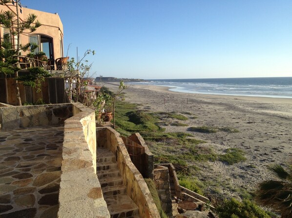 On the beach, sun-loungers, beach towels - Beachfront Vacation Rental  (La Mision)