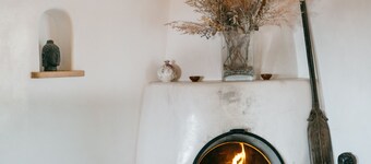 Stella Luna - in the Lap of Taos Mountain!