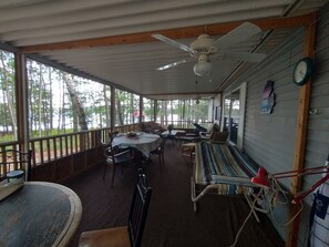 Outdoor dining - NorthShore - on Guthrie Lake (Frederic)