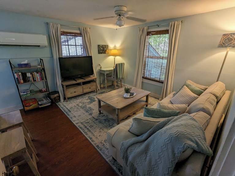 Peaceful Beaufort Guest House, Perfect For Couples - South Carolina