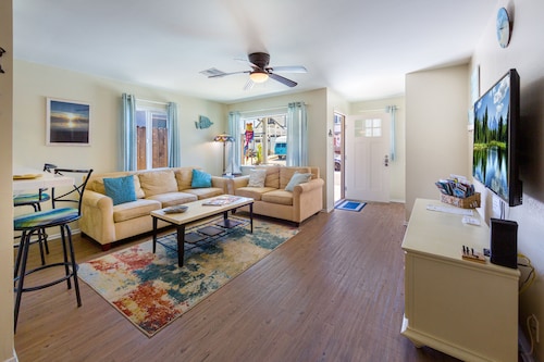 Bring Your Bag And Get Ready To Relax!!