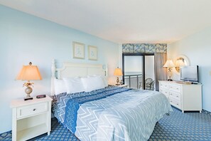 3 bedrooms, iron/ironing board, travel cot, WiFi