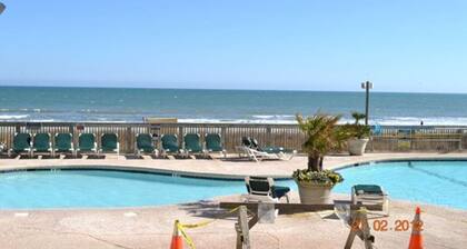 3 Bedroom 3 Bath, Large Unobstructed Ocean View, WIFI