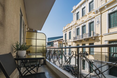 Acropolis Executive Suite, Acropolis Museum View.