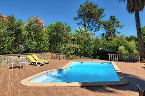Beheizter Pool
