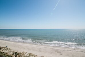 Beach nearby - 2 BR/2BA Oceanfront,Central,Many amenities,WIFI (Myrtle Beach)