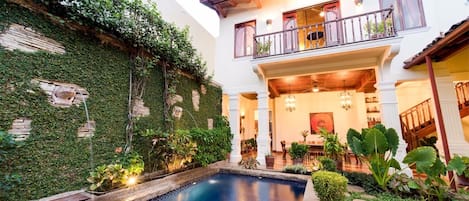 Piscina externa