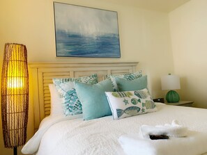 2 bedrooms, in-room safe, iron/ironing board, free WiFi