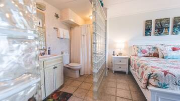 3 chambres, fer et planche Ă repasser, Wi-Fi, draps fournis