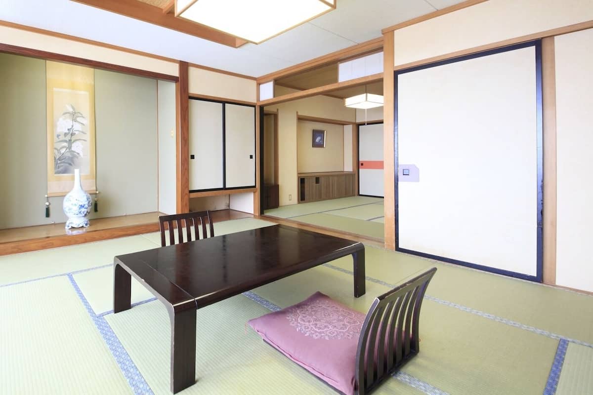 內部
