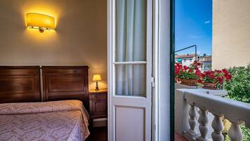 Superior Double Room, Terrace, Garden View | Down comforters, individually furnished, desk, iron/ironing board