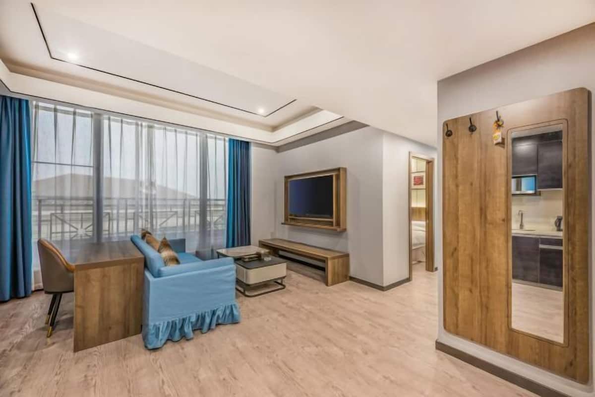 1 Schlafzimmer, Zimmersafe, Schreibtisch, Verdunkelungsvorhänge