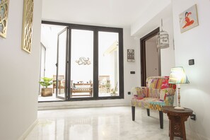 Interior - MODERN APARTMENT IN THE OLD TOWN SEVILLE, NEXT TO THE CATHEDRAL-WIFI FREE (Sevilla)