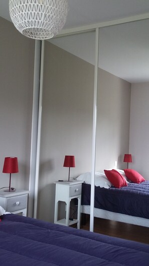 2 Schlafzimmer, Bügeleisen/Bügelbrett, Reisekinderbett, kostenloses WLAN