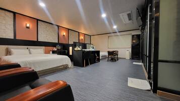 VIP (Free Netflix, Styler, Air purifier)