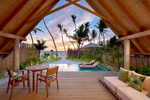 Beach Sunset Villa with private pool and Free access to sea plane lounge on Arrival