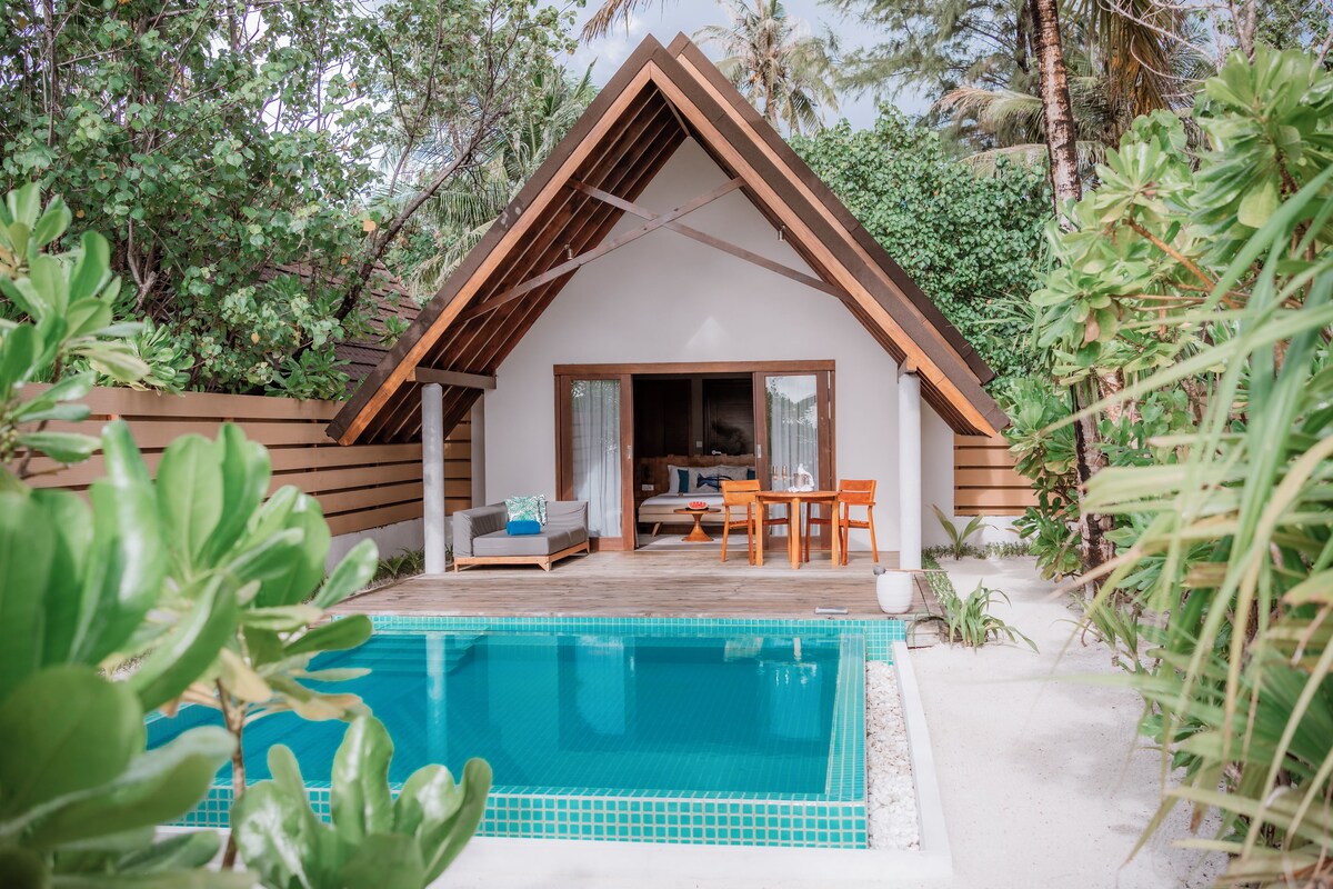 Beach Sunrise Villa with private pool and Free access to sea plane lounge on Arrival | Premium bedding, minibar, in-room safe, desk