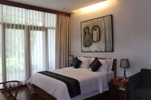 Chambre Premium | Coffres-forts dans les chambres, bureau, Wi-Fi gratuit