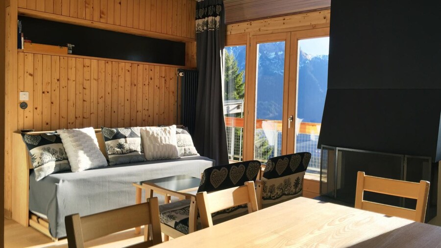 Leysin Lodge