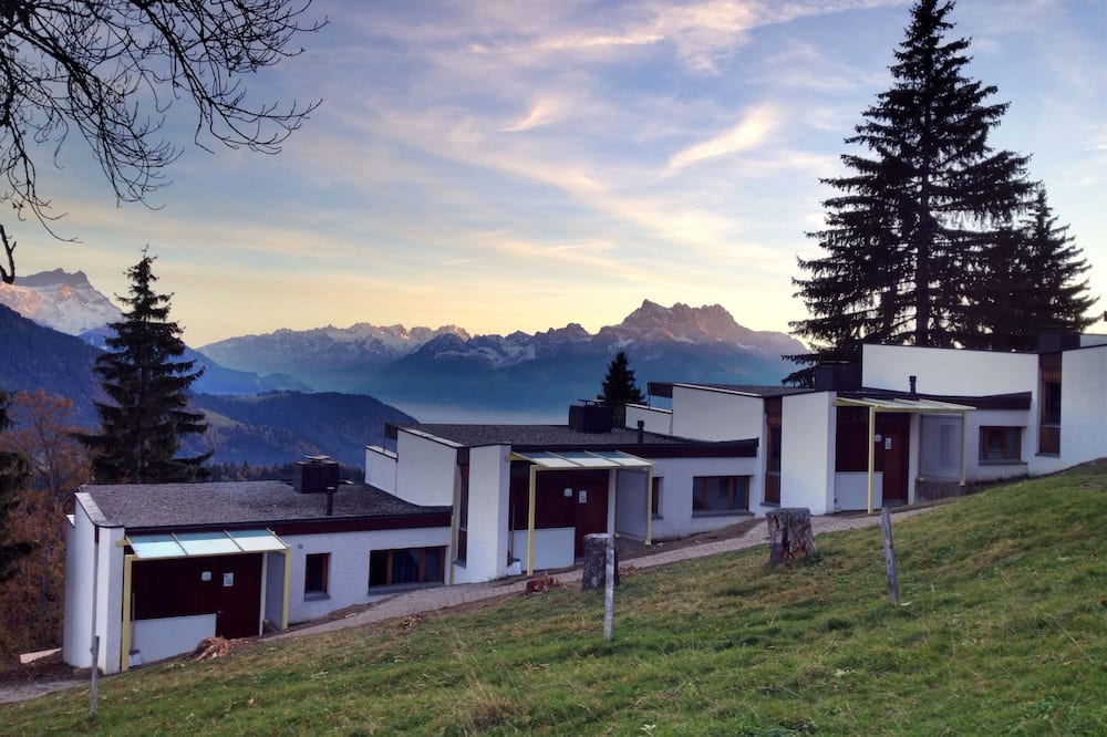 Leysin Lodge