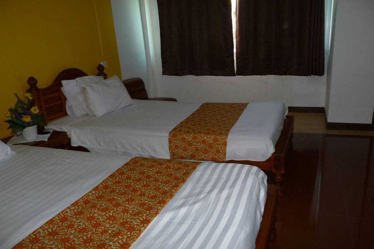 Standard Twin Room | Desk, WiFi (free)