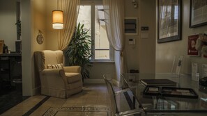 ทีวีจอแบน, ภาพยนตร์แบบจ่ายต่อเรื่อง