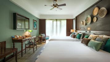 Family Room, Terrace | 1 bedroom, minibar, in-room safe, individually decorated