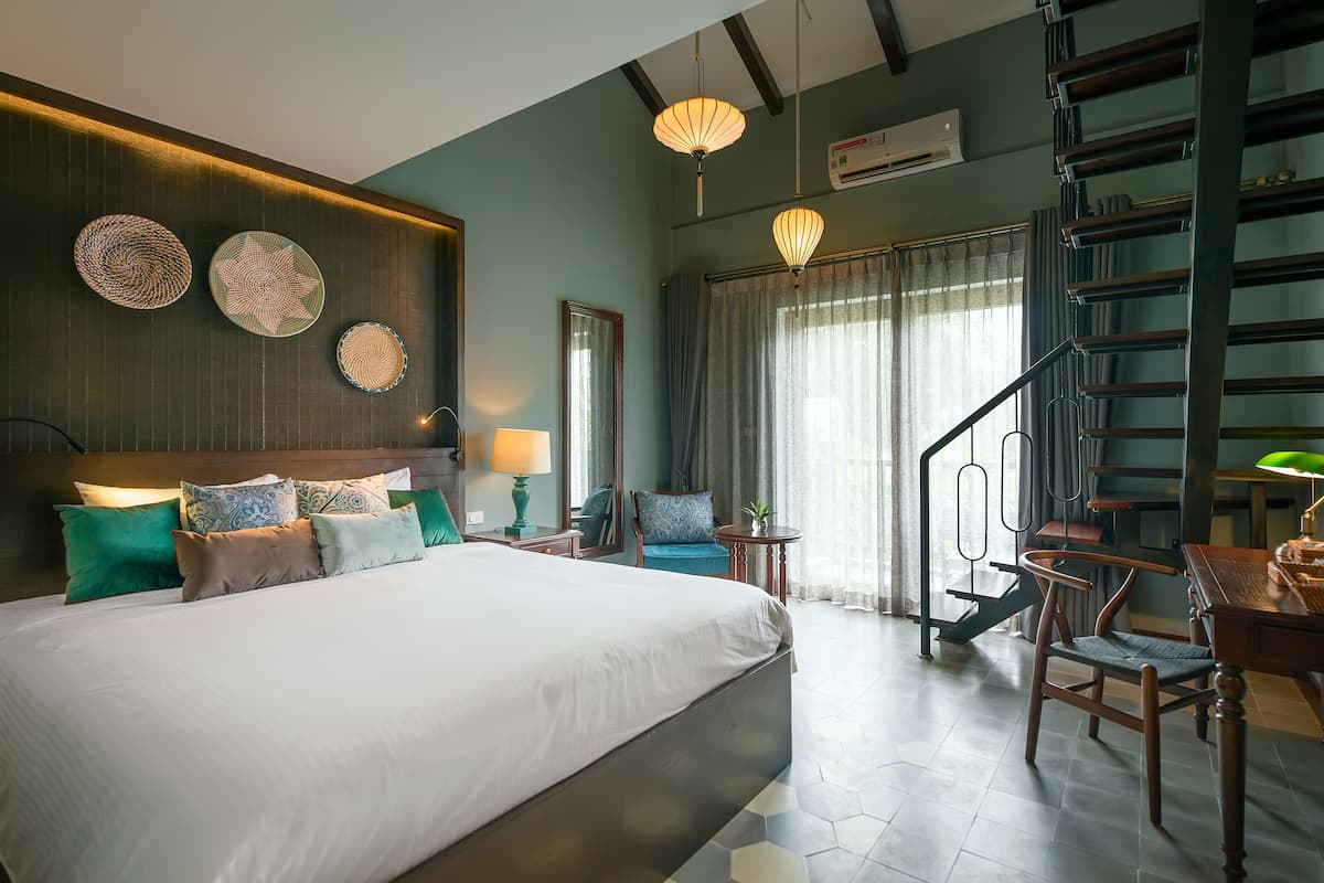 Premier Family Room, Balcony | Minibar, in-room safe, desk, blackout curtains