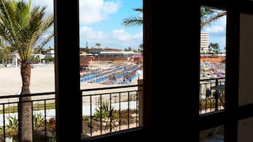 Apartment, 2 Bedrooms | Terrace/patio