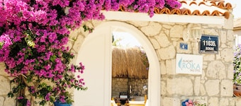 Alacati Roka Tas Otel