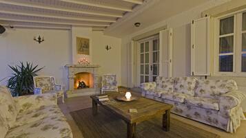 LCD TV, fireplace