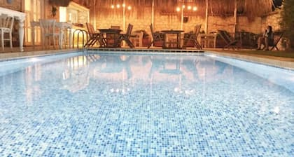 Alacati Roka Tas Otel