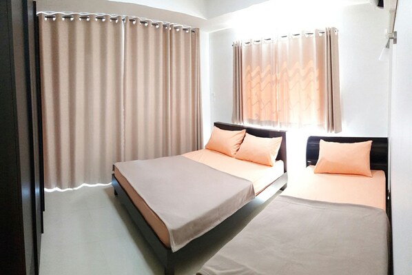 Triple Room with Shared Bathroom | Wifi gratis