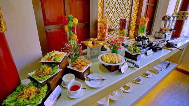 Unclassified image, 1 of 22, button - King Park Hotel (Mandalay)