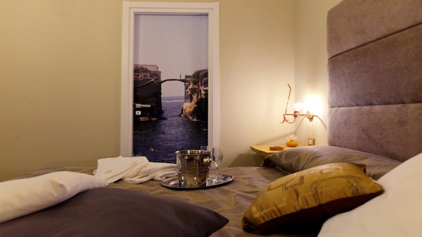 Chambre Double Standard | Literie de qualité supérieure, minibar, coffres-forts dans les chambres