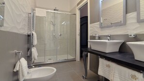 Suite, Balcony | Bathroom | Shower, free toiletries, hair dryer, bidet - Chiaia Roof (Naples)