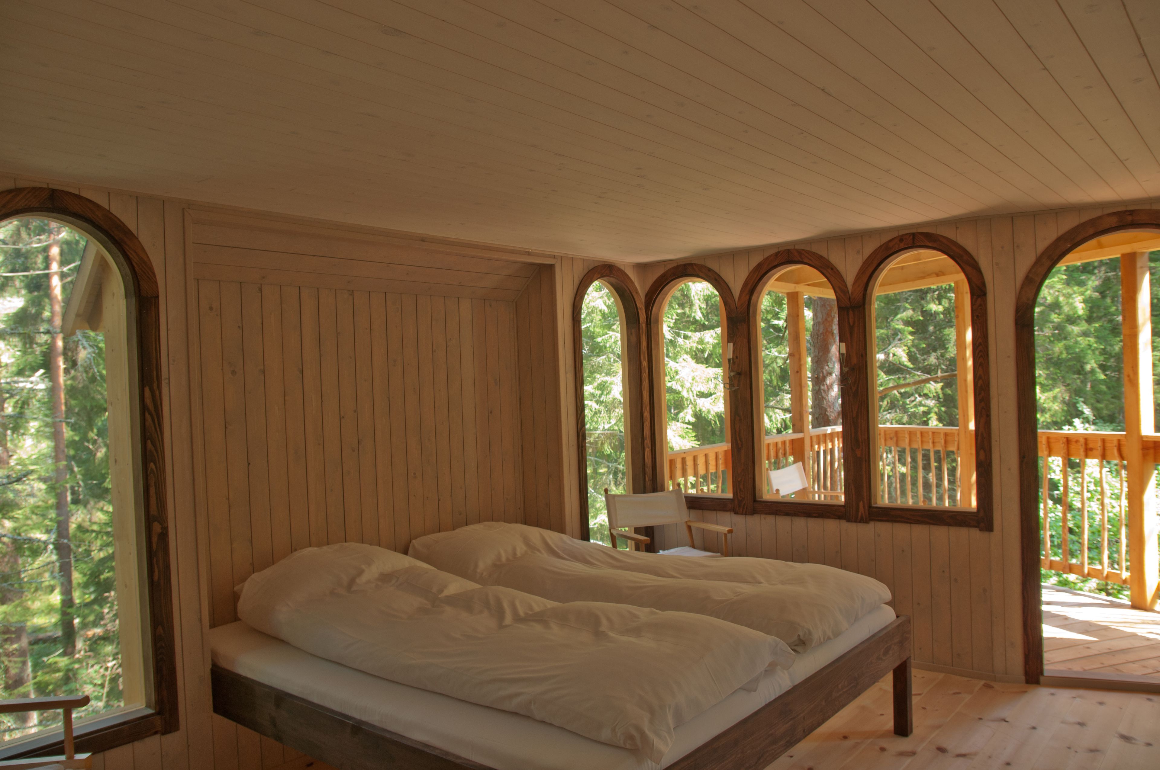 Nhà trên cây (Big Part of the Kråkslottet) | Trang trí khác biệt, trang bị nội thất với thiết kế riêng biệt 