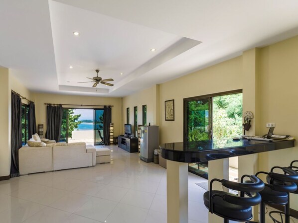 Villa, 4 Bedrooms | In-room dining - 4 Bedroom Sea View Villa - Pad Thai SDV189A-By Samui Dream Villas (Koh Samui)