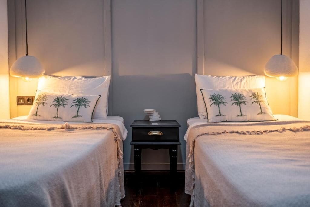 Economy Twin Room | Premium bedding, minibar, in-room safe, free WiFi