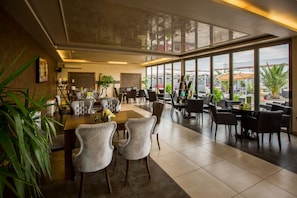 Lounge - Plaza Hotel (Plovdiv)