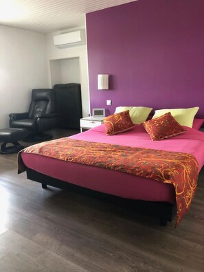 经典客房 | 高档床上用品、免费 WiFi