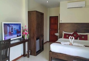 ห้องสแตนดาร์ดดับเบิล | มินิบาร์, ผ้าม่านกันแสง, Wi-Fi ฟรี