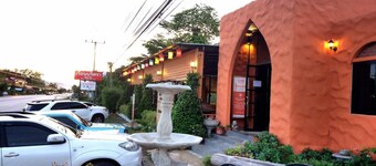 Ruen Narisara Resort