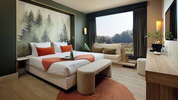 1 camera, una cassaforte in camera, postazione laptop, insonorizzazione