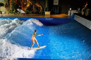 Surf/surf horizontal