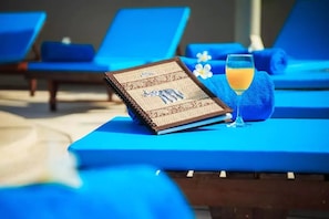 Sun deck