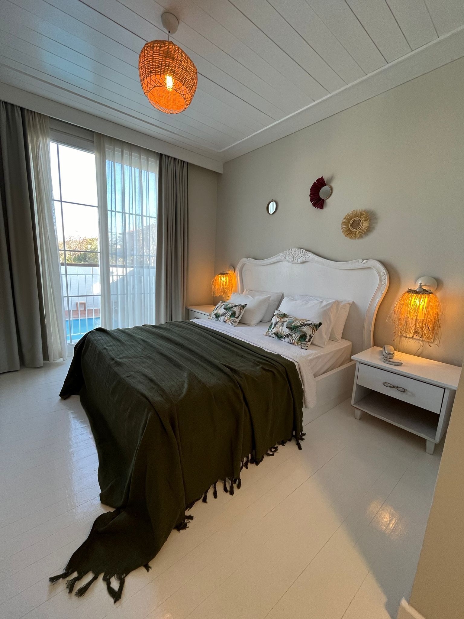 Deluxe Room, Balcony