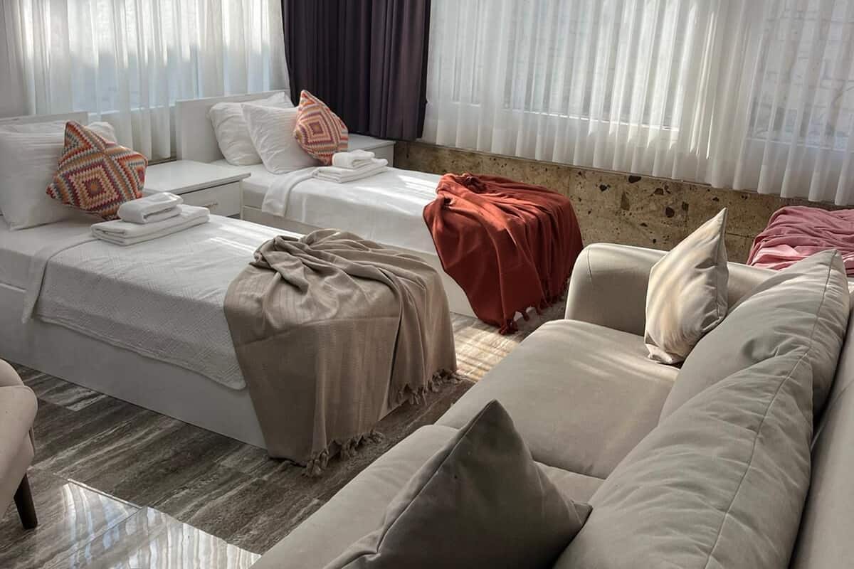 Familjerum | Sängtillbehör av högsta kvalitet och minibar