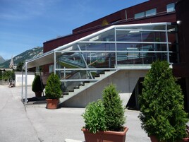 Entrada al alojamiento